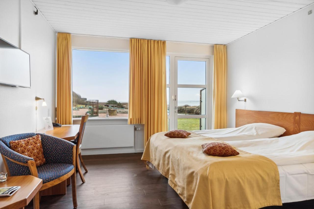 Hotel Pinenhus Glyngøre エクステリア 写真