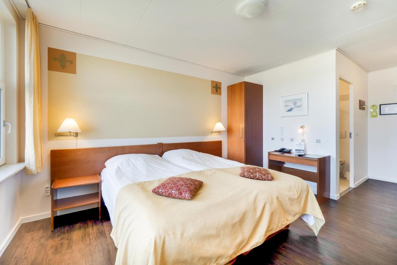 Hotel Pinenhus Glyngøre エクステリア 写真