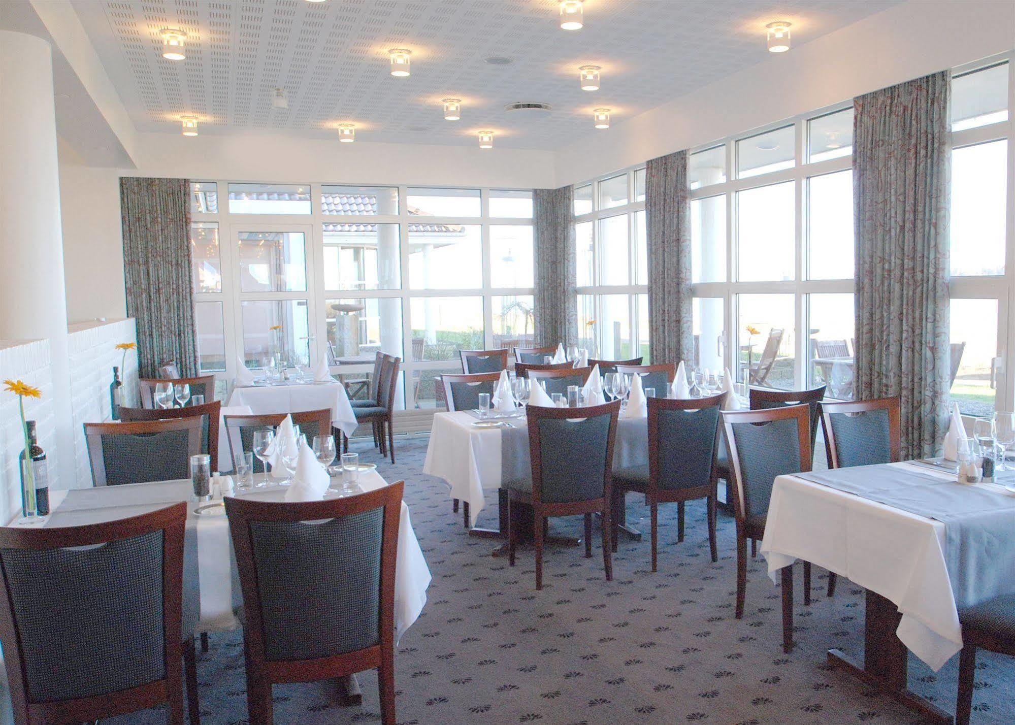 Hotel Pinenhus Glyngøre エクステリア 写真