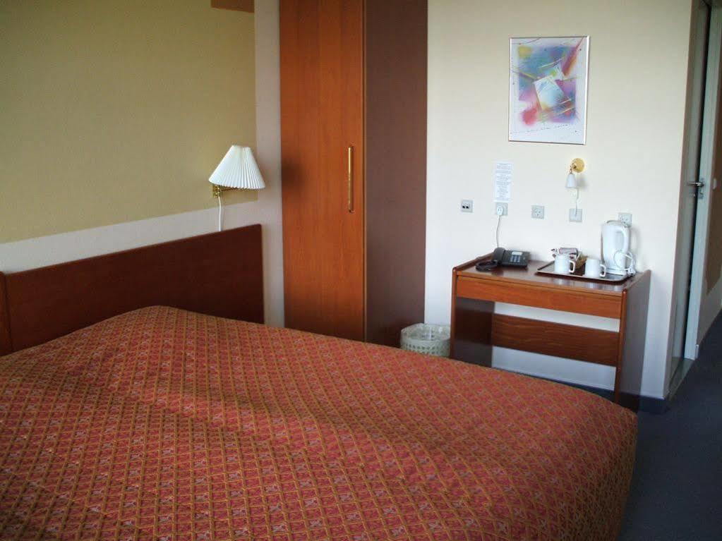 Hotel Pinenhus Glyngøre エクステリア 写真